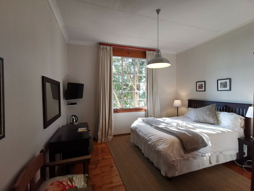 Фото The Hillside House