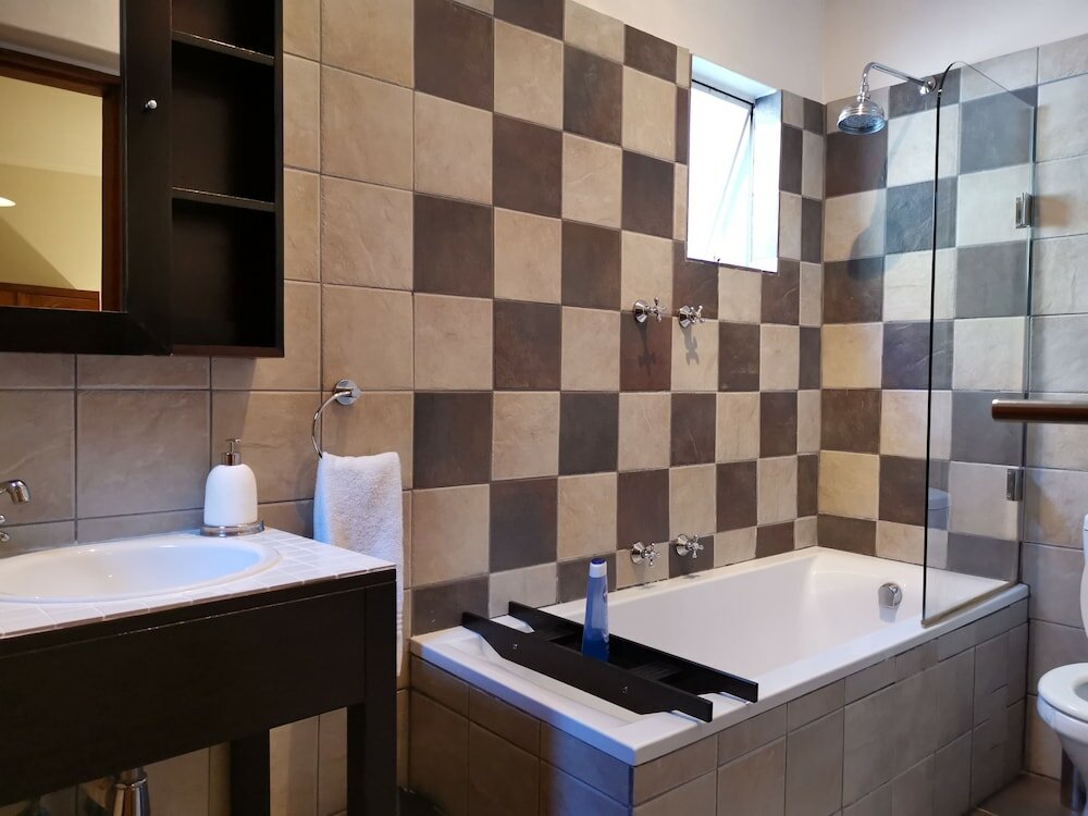 Фото The Hillside House