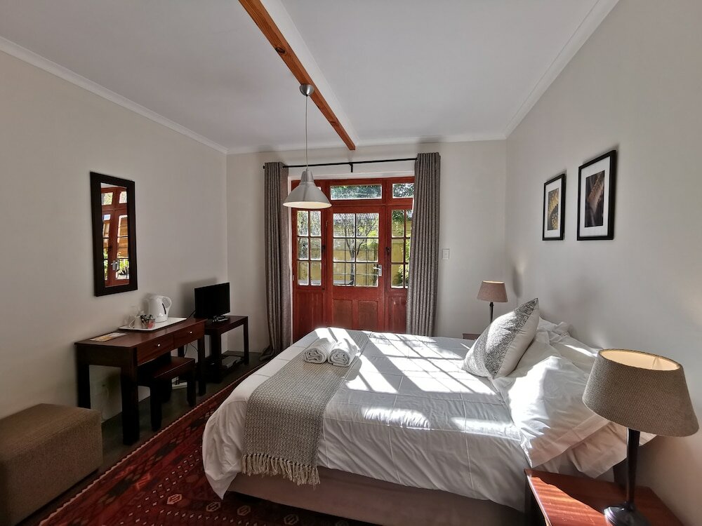 Фото The Hillside House