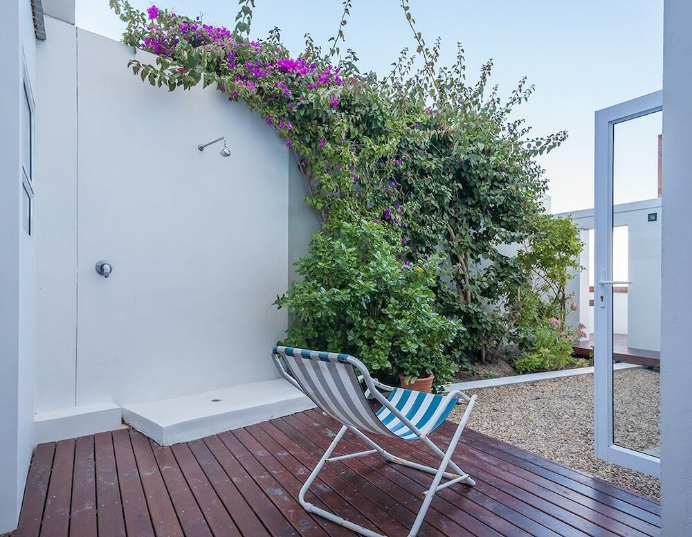 Фото Greenways Beach House