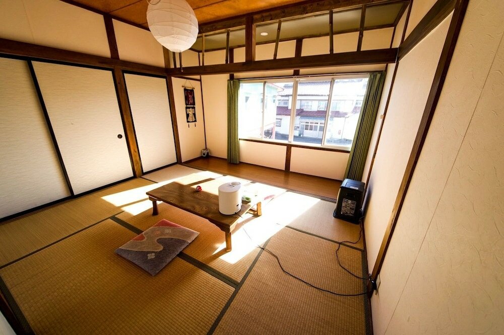 Фото Guesthouse Asobi Factory - Hostel