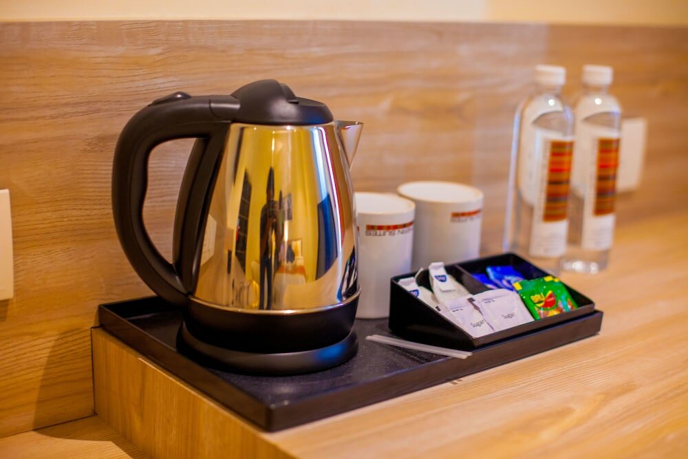 Фото Parkwood Suites