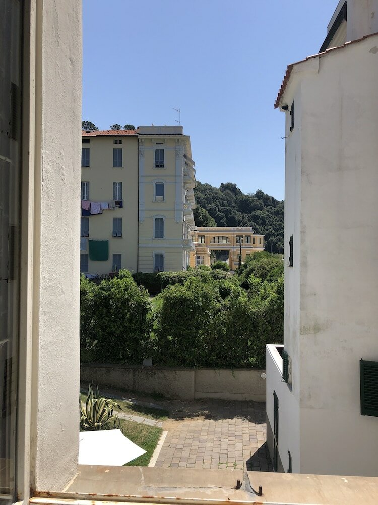 Фото Villa Shelley Boutique Hotel