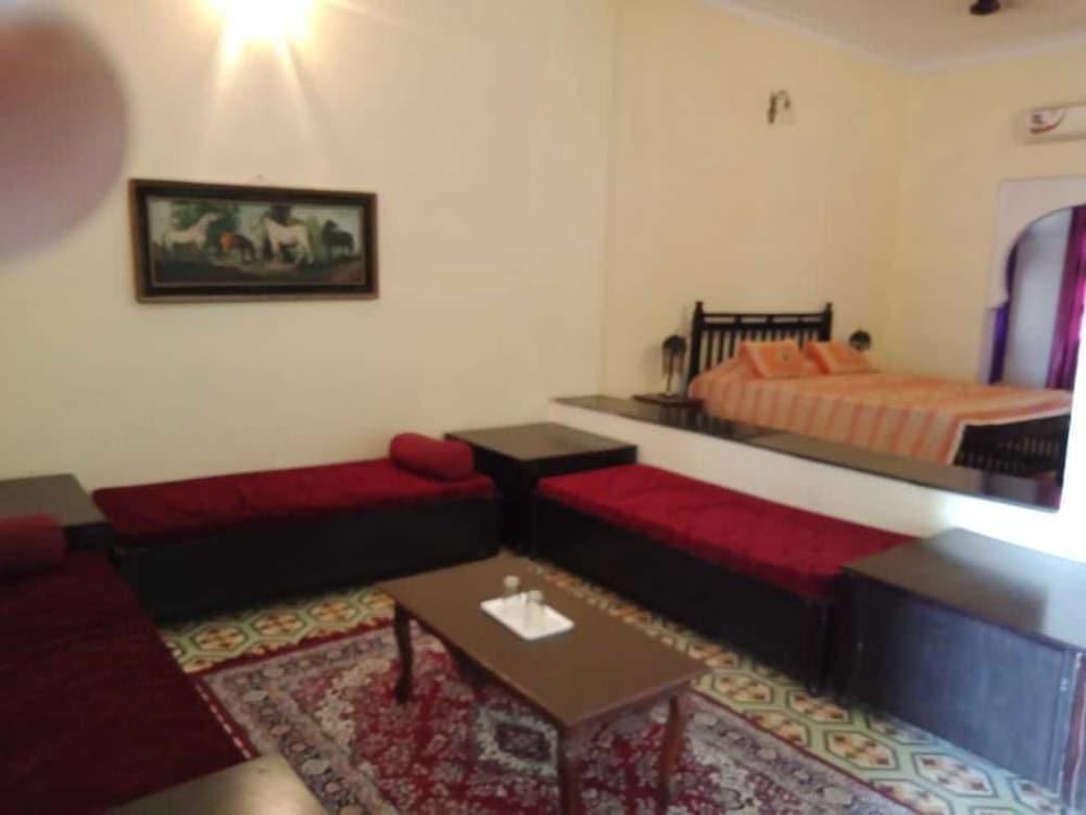 Фото Bassi Fort Palace