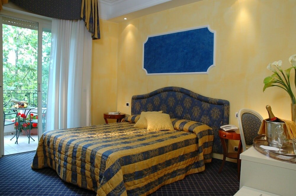 Фото Hotel Il Gabbiano