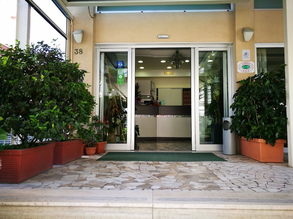 Фото Hotel Haway