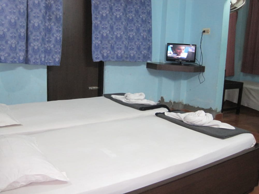 Фото Hotel Arya Palace