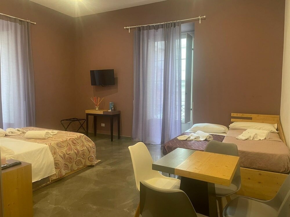 Фото Piazza Carità