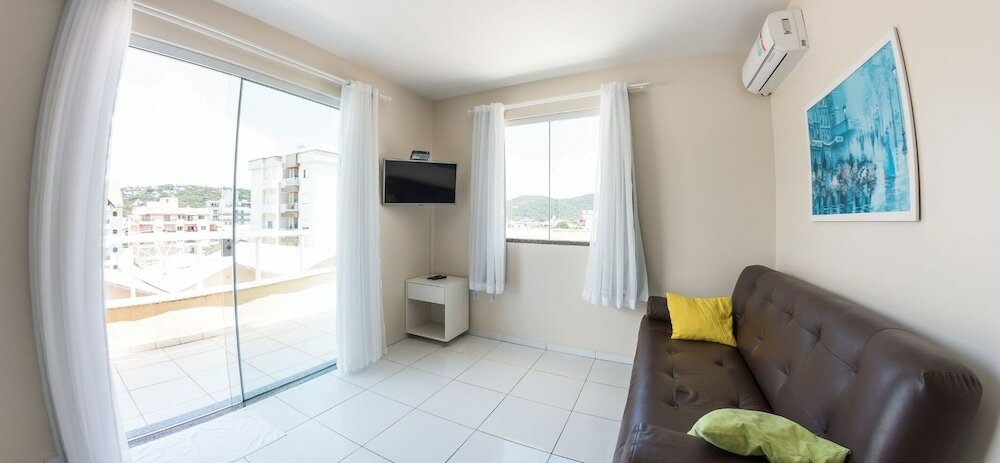 Фото Residencial Dona Naime