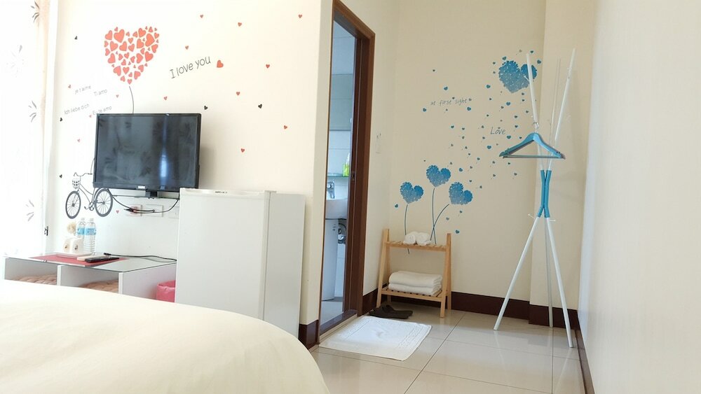 Фото Small Wide Home