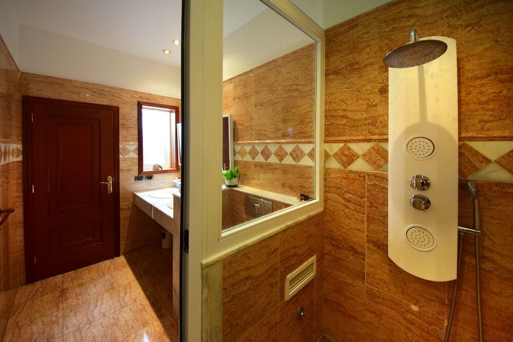 Фото Casa Emblematica Armonia