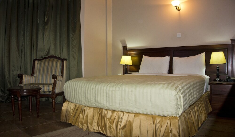 Фото The Congress Hotel