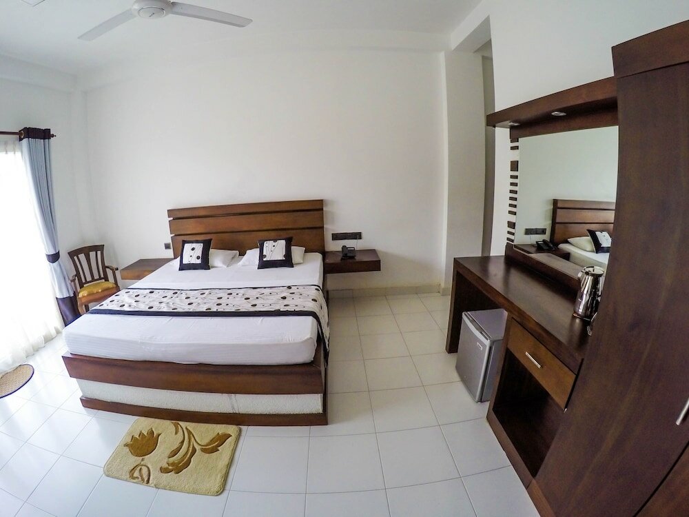 Фото Hotel Sunrich Kandy