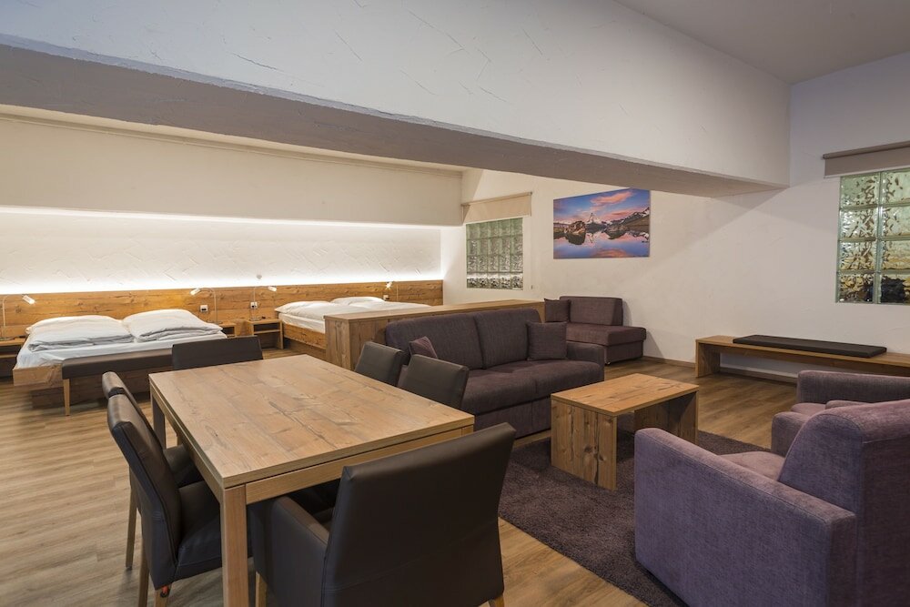 Фото Zermatt Budget Rooms