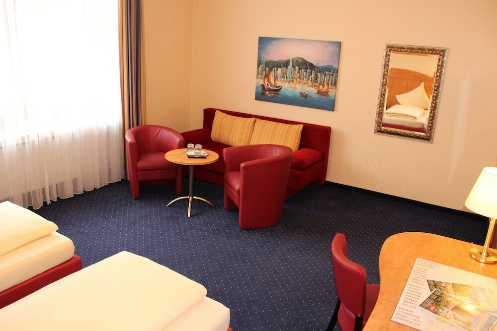 Фото Stadthotel Augsburg