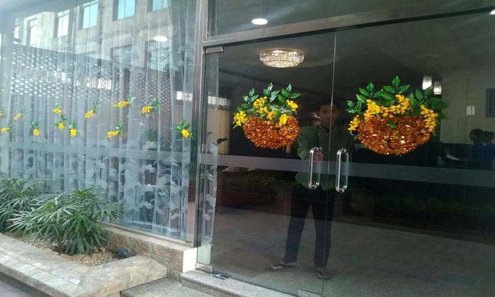 Фото The Home Hotel