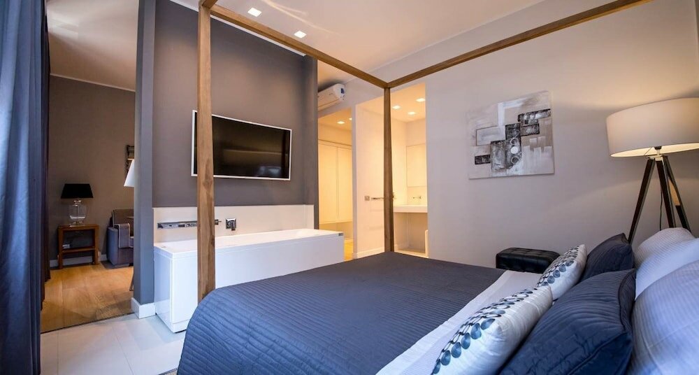 Фото Maxim bed and breakfast Suite Rooms