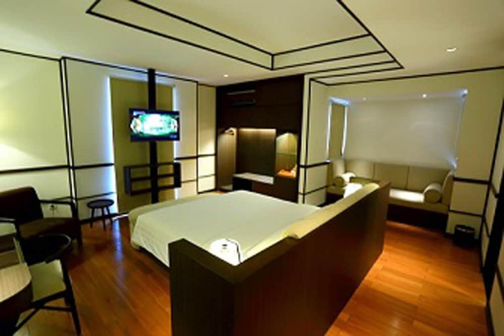 Фото Hotel Namin