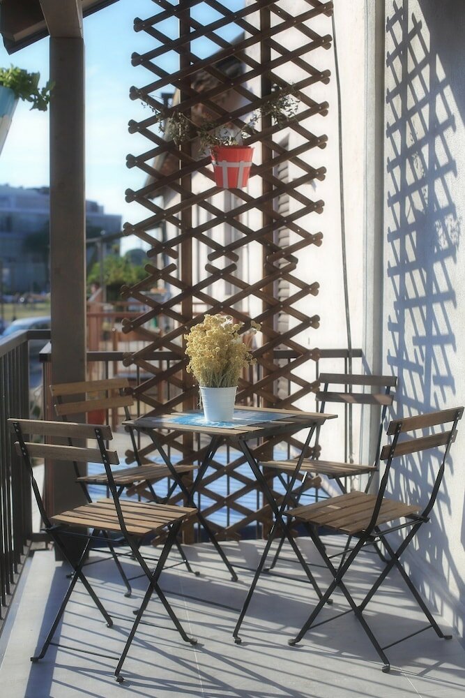 Фото Guverna New City Accommodation