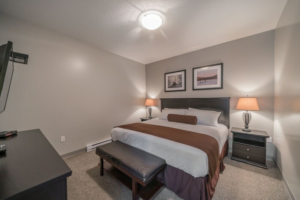 Фото Sportsman's Inn on the Harbour Front