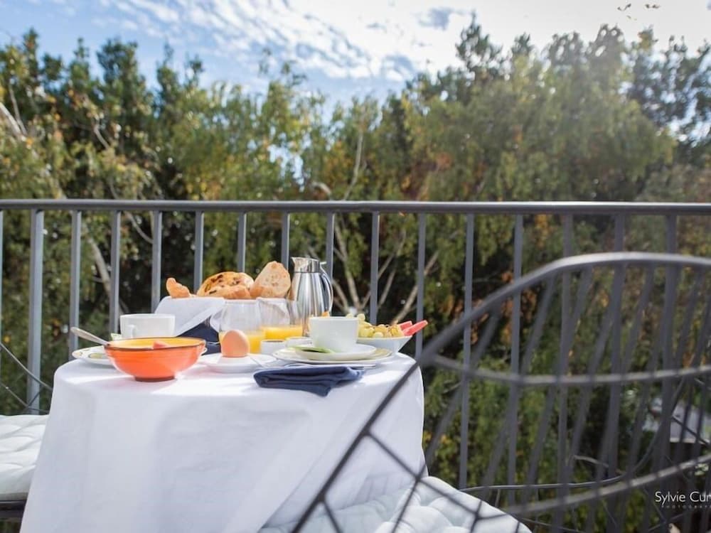 Фото Villa Verde La Rochelle