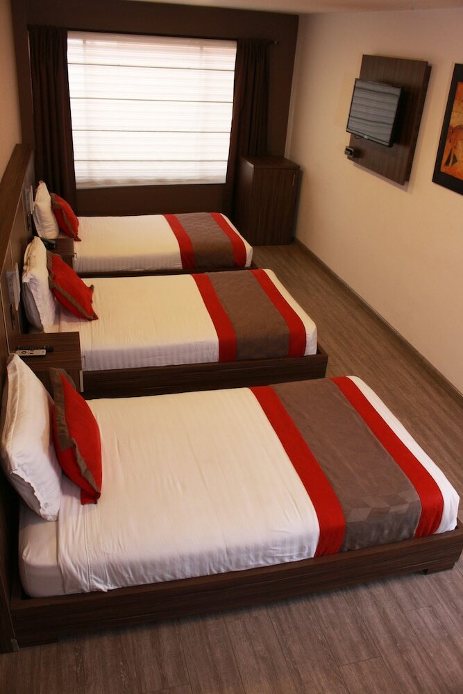 Фото Hotel Santiago de Compostella Suites