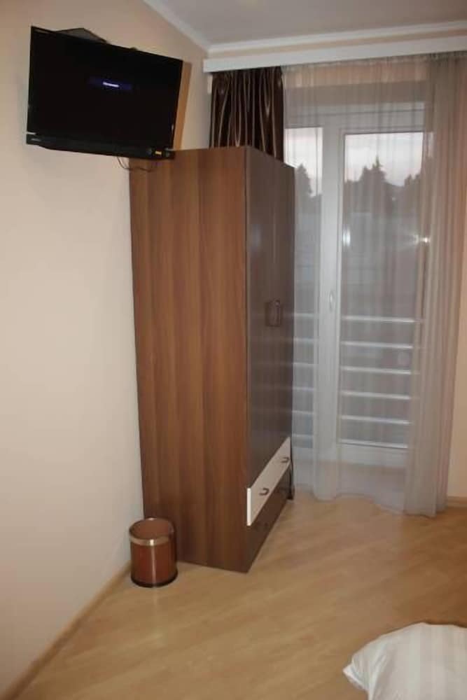 Фото London Palace Tbilisi