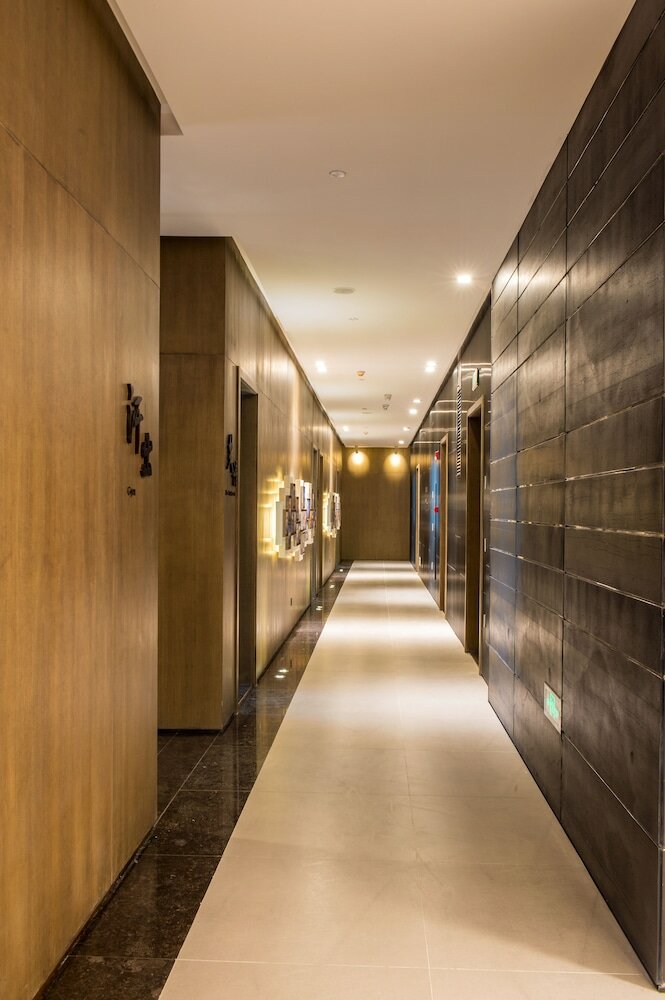 Фото Shenzhen U- Home Apartment Binhe Times