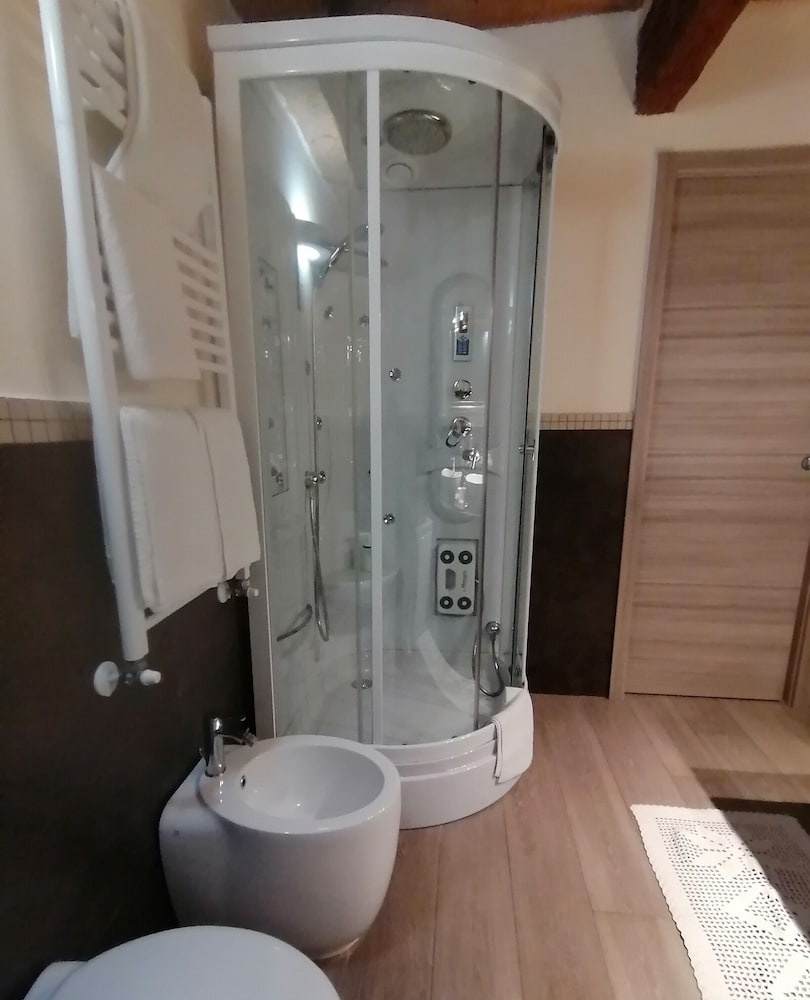 Фото B&b La Bella Lucca