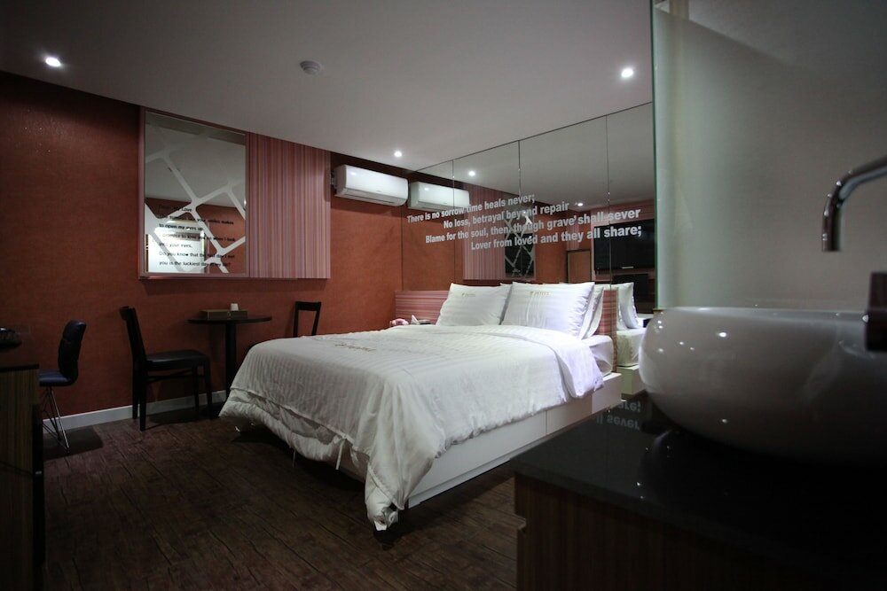 Фото Jjak Motel Daejeon