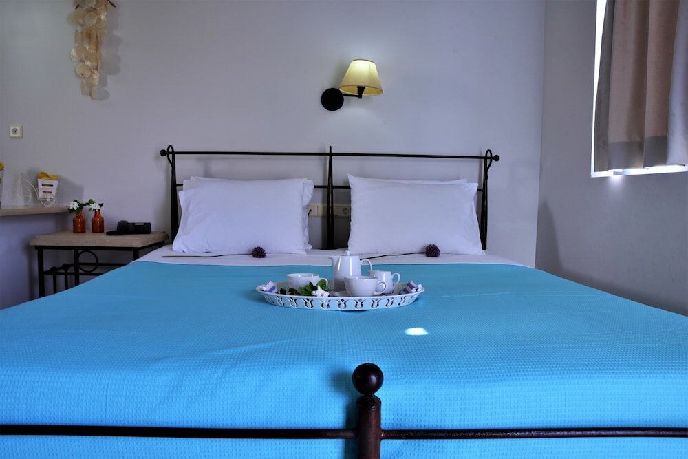 Фото Golden Bay Hotel Apartments