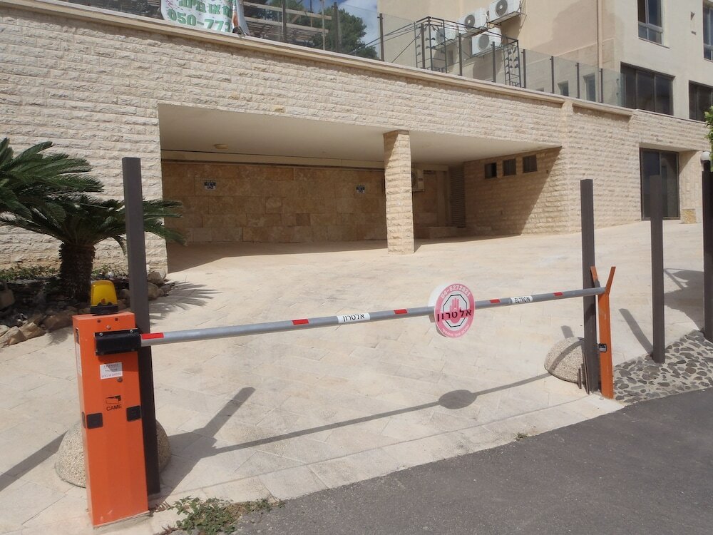 Фото Hotel Marom