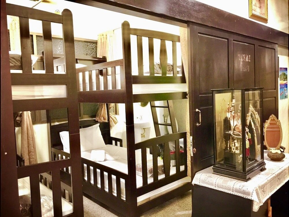 Фото Srisomboon Hostel