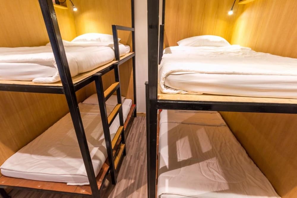 Фото Z's Hostel at Tha Phae Gate