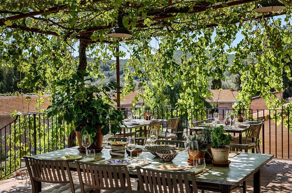 Фото La Pescaia Resort