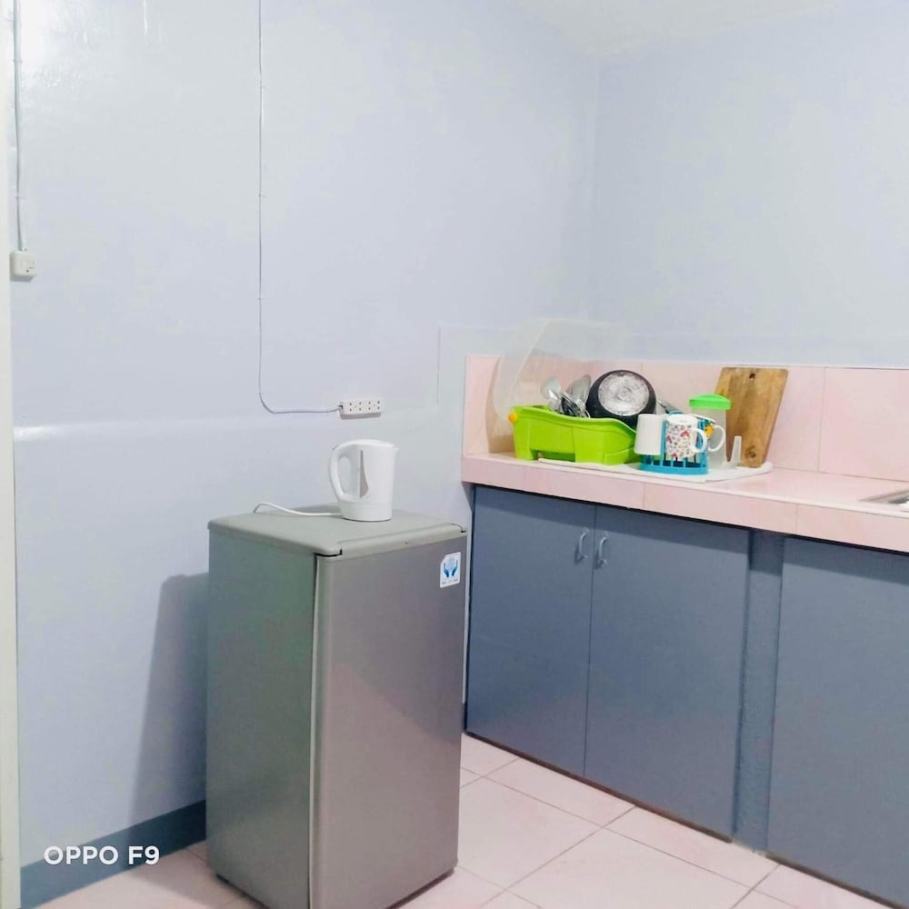 Фото Honeycomb Tourist Inn