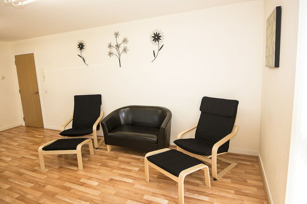 Фото Park Hall Suites