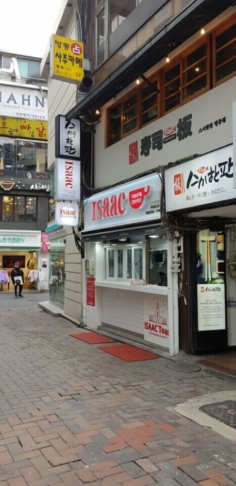 Фото Philstay Myeongdong Metro