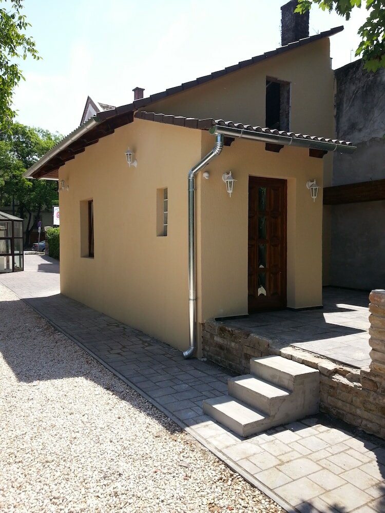 Фото Vén Diófa De Lux Panzió