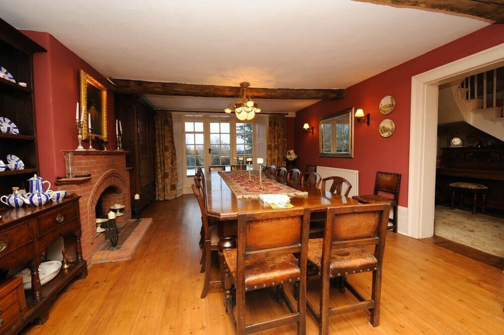 Фото Wootton Park