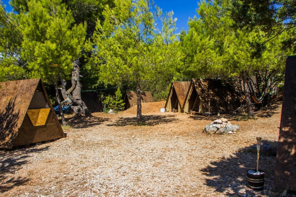 Фото Cast Away - Eco Village