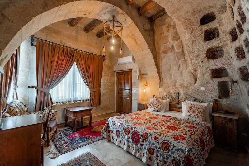 Гостиница Amber Cave Suites в Гёреме