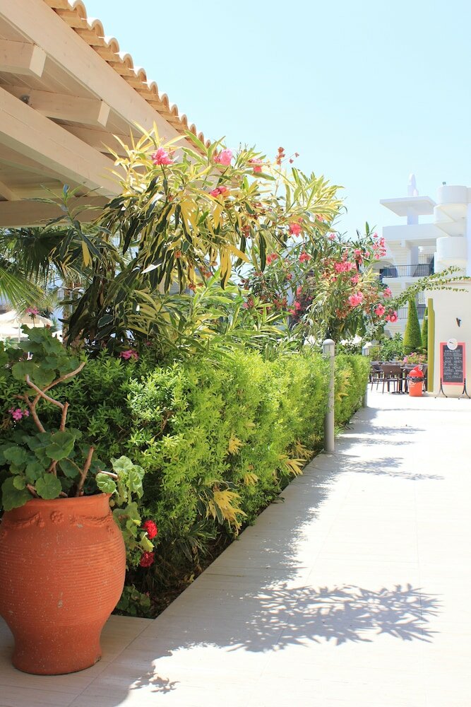 Фото Sea Melody Beach Hotel & Apartments