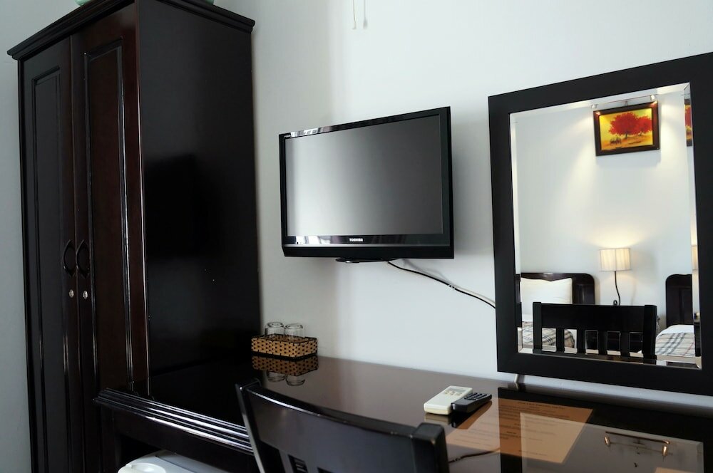 Фото Jasmine Hotel