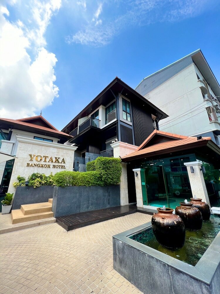 Фото Yotaka Boutique Hotel Bangkok