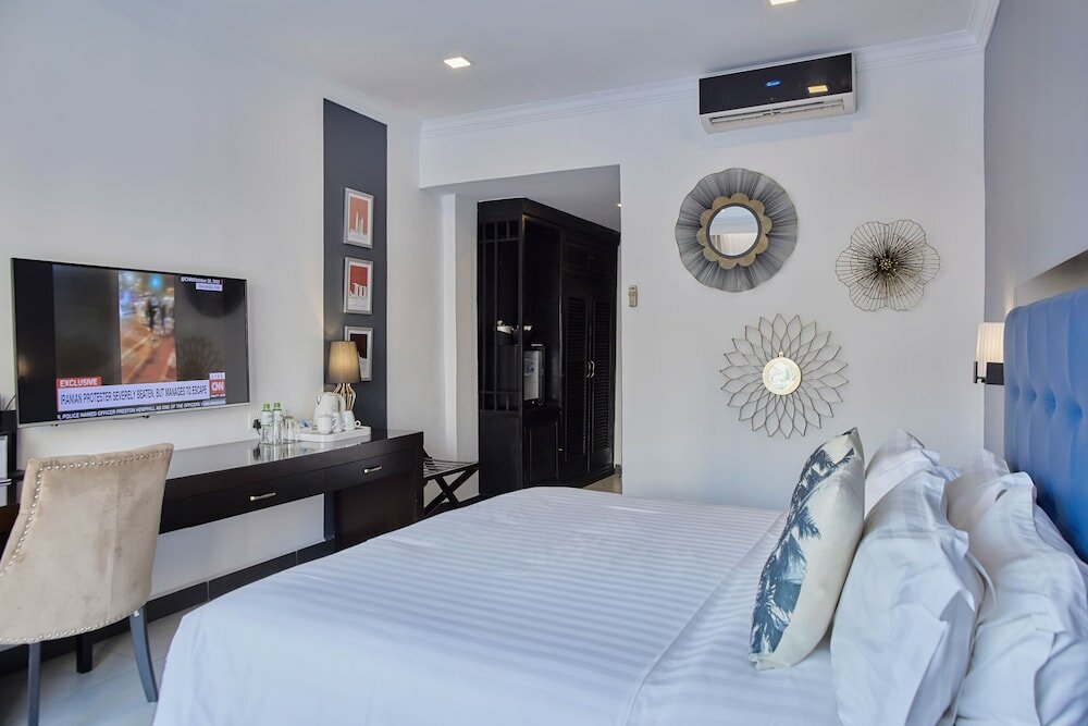 Фото Queenco Hotel & Casino