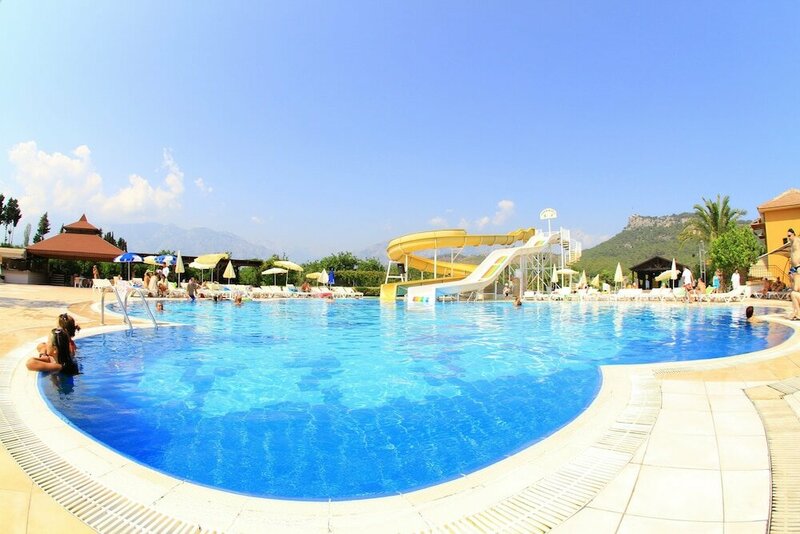 Гостиница Seker Resort Hotel в Кирише
