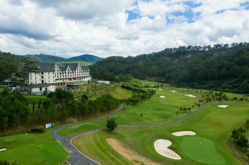 Гостиница Swiss-BelResort Tuyen Lam Dalat