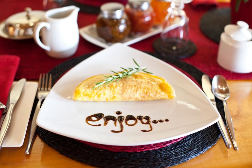 Фото Dusk to Dawn Guesthouse