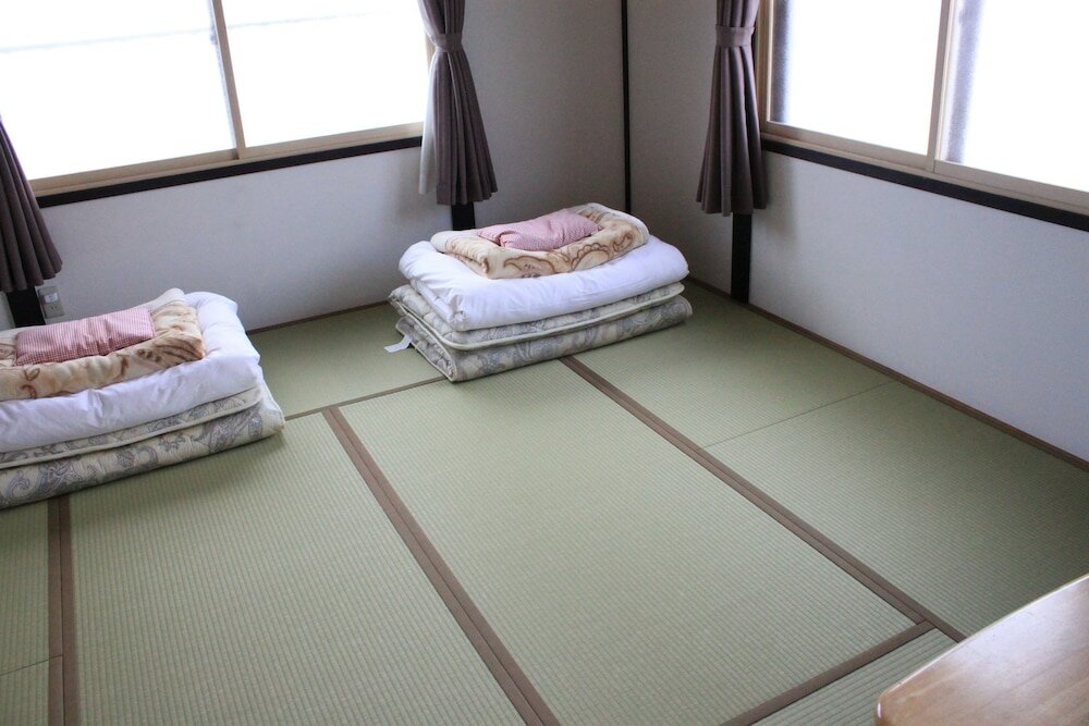 Фото Guest House Hakodate Crossroad – Hostel